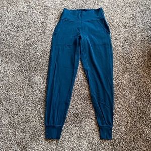 NWOT lululemon align joggers